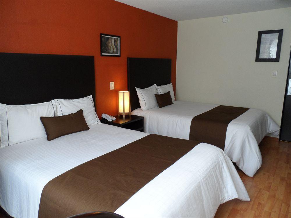 Hotel Plaza Morelos トルーカ エクステリア 写真